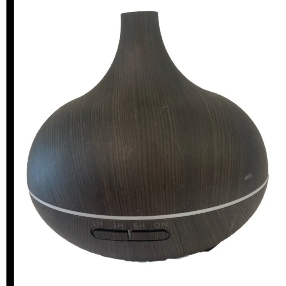 Aroma diffuser Ultrasonic Waves Vaporise H20 & Essential Oil dry fragrant Mist